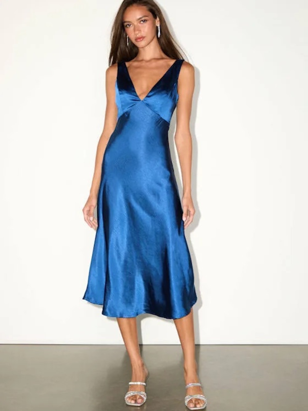 NWT Lulus Incredible Love Cowl Back Satin Midi Dress Womens